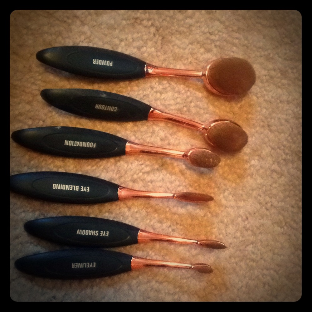 Make up brush sets